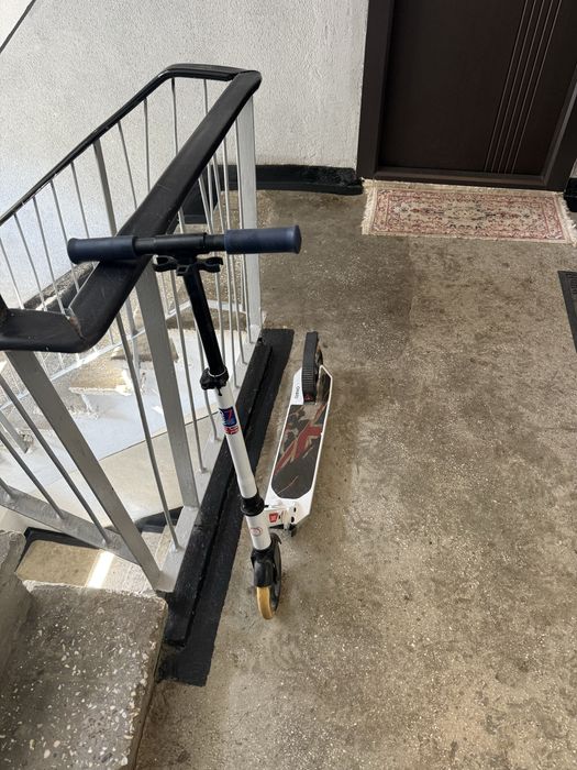 Trotineta marca Oxelo