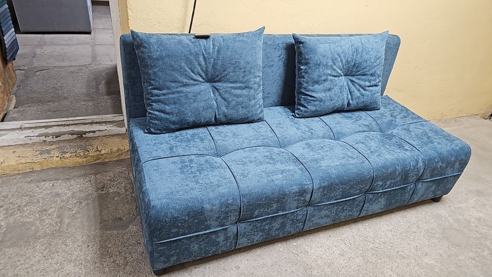 Продам диван со склада г.Кокшетау
