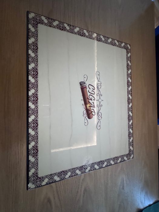 Хумидор за пури от кедрово дърво