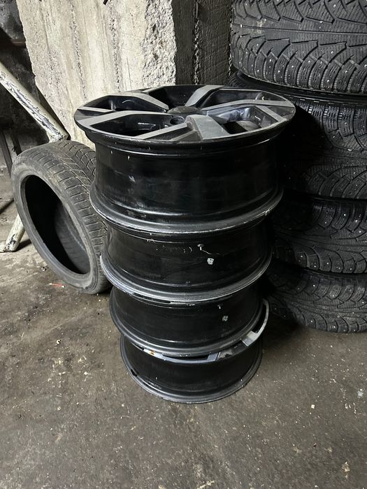 Диски 5/114.3 R19