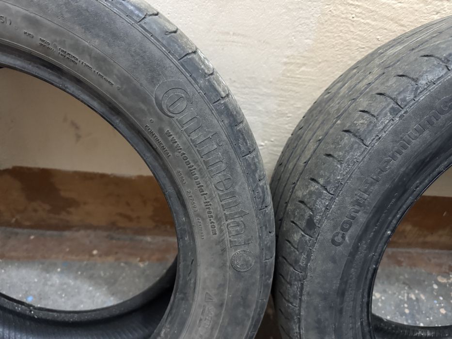 Продам пару резины Continental р16 лето