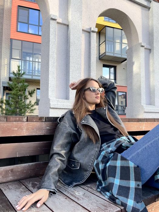 Кожаная куртка оверсайз