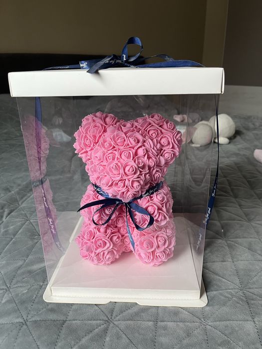 Розово мече от сърца