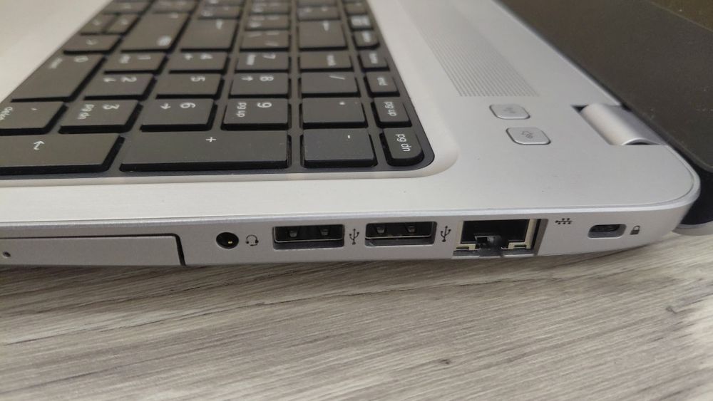 Продам ноутбук HP I5/930MX/45W/TYPE-C