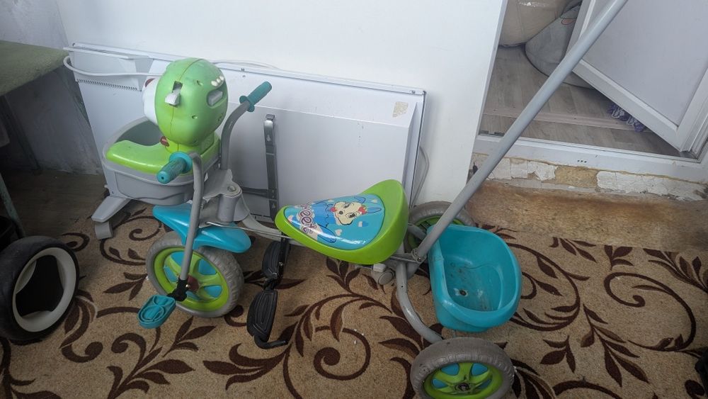 Продам детские велосипед трёхколёсный