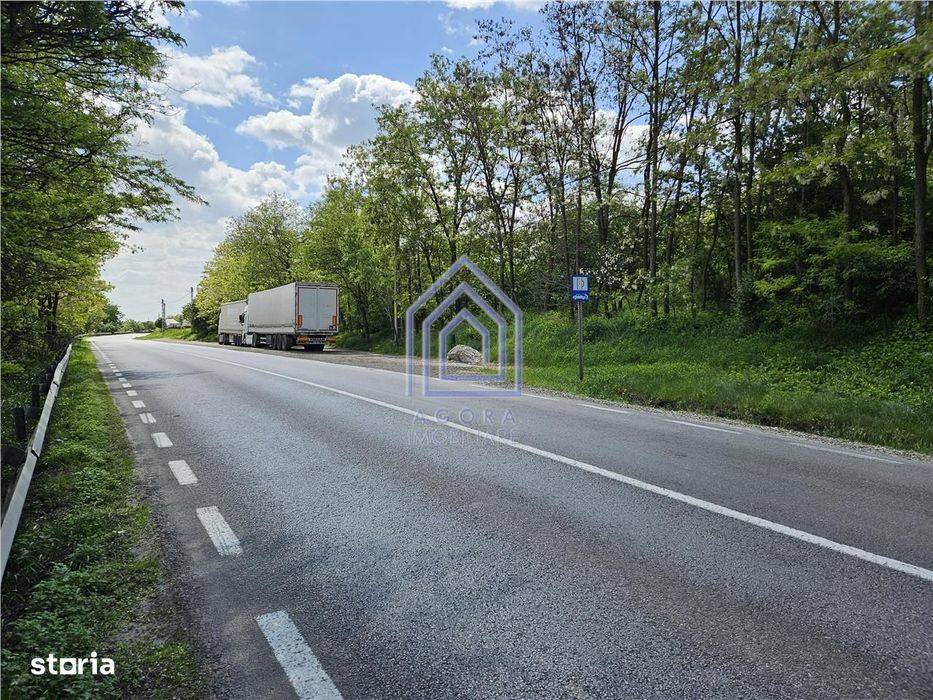 Suceava, Draguseni, teren cu casa batraneasca,   langa troita