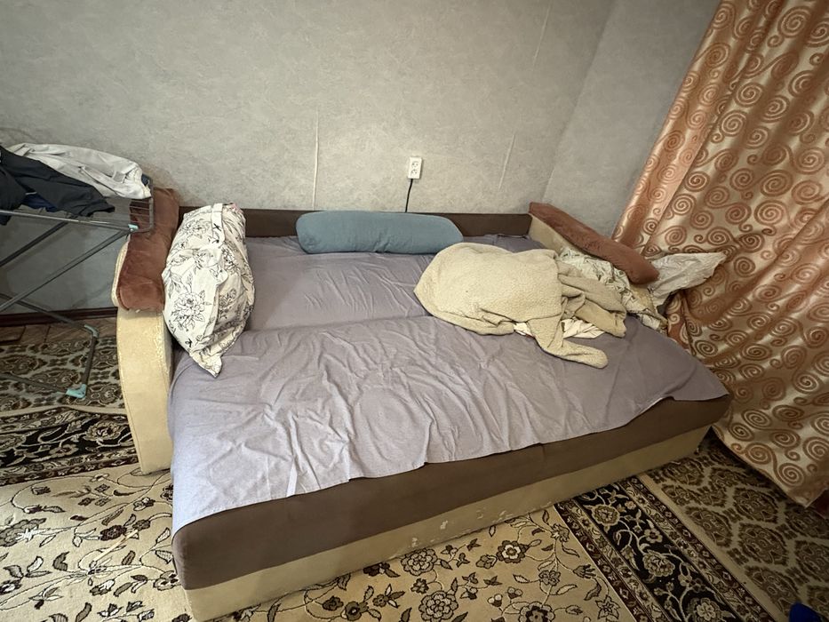 Диван раздвижной, разборный