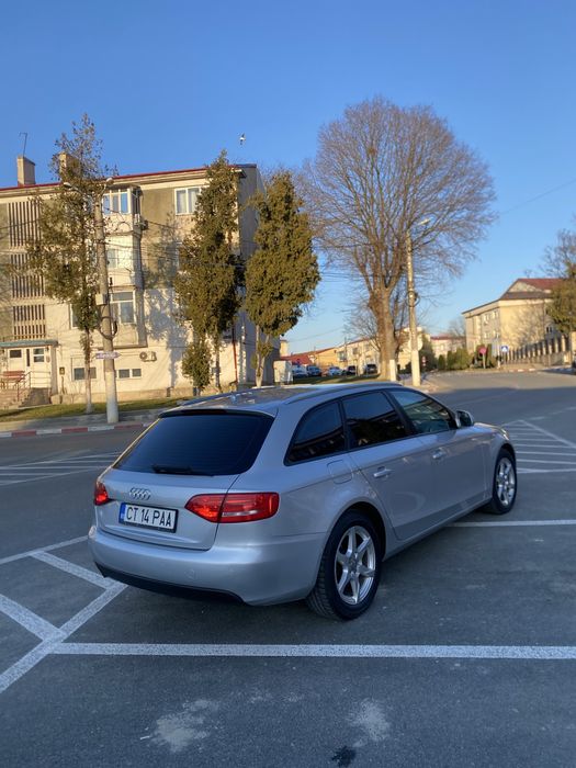 AUDI A4 0 — imagine 3