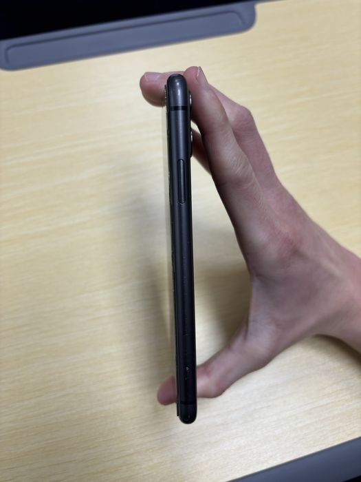 Айфон 11 обмен на хр или х