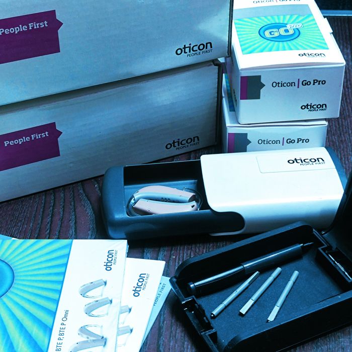 Слуховые аппараты Oticon Go Pro