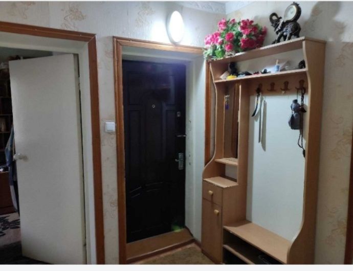 Срочно продается хорошая квартира 300 метров от ТТЗ-4