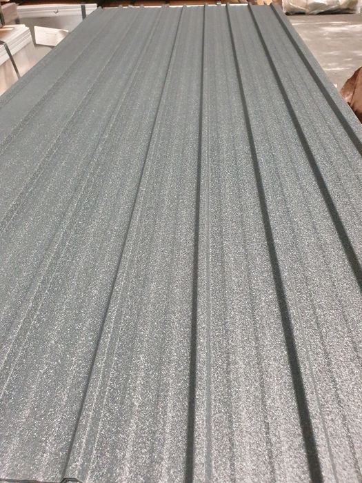 Tabla cutata colorată