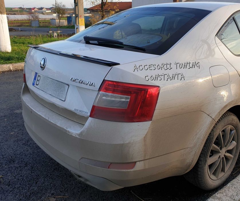 Eleron Portbagaj - Skoda Octavia 3 M4 Design Negru Lucios