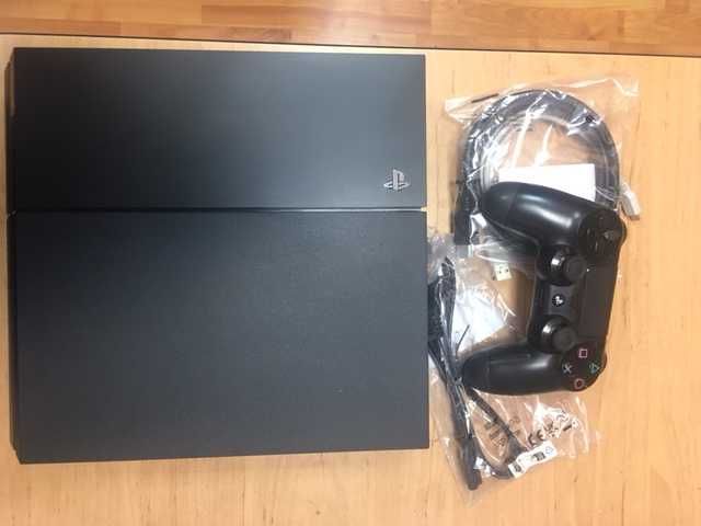 Sony PS4 500GB с гаранция!
