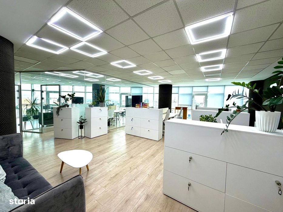 Spatiu de birou - Mobilat si Utilat complet