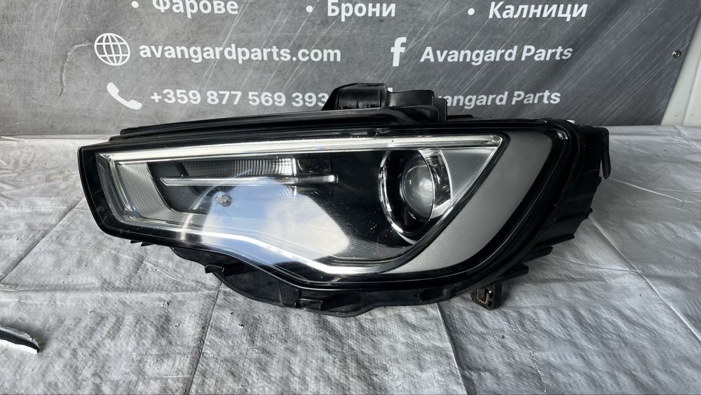 Ляв и десен фар Audi A3 2013-