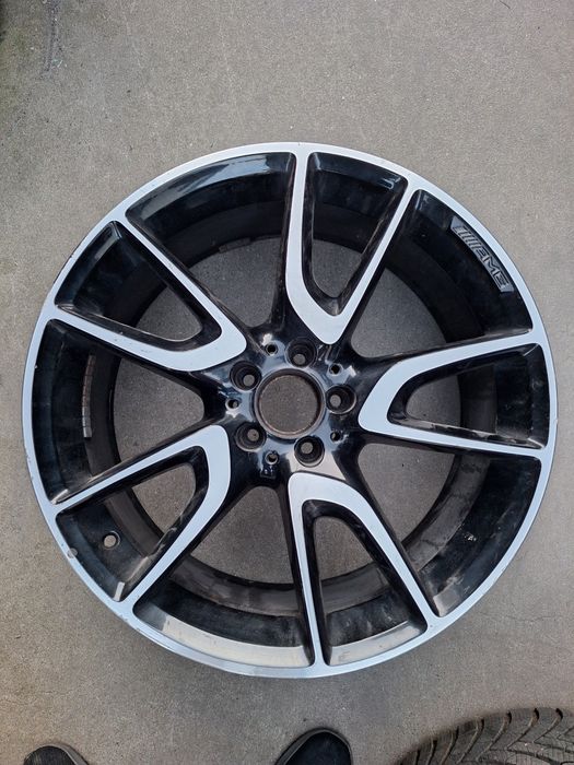 Janta mercedes A213 pt E clase pe 20