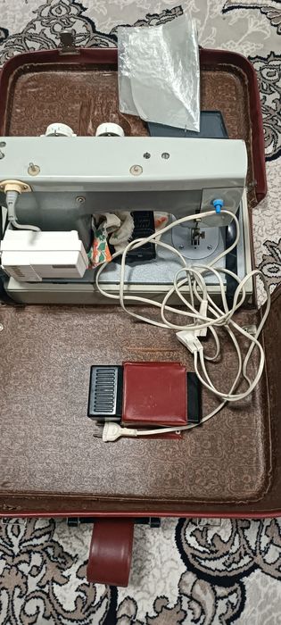 Тикув машинаси сотилади