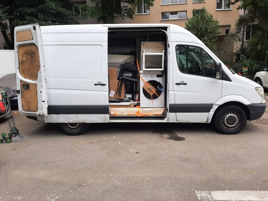 Transport marfa relocari debarasari mobilier mutari canapele mobila