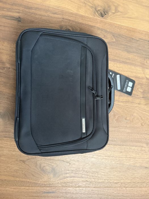 Samsonite чанта за път