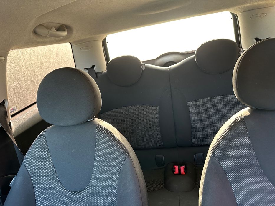 Mini cooper one,an 2008,185000 km,proprietar,preț 3000 euro