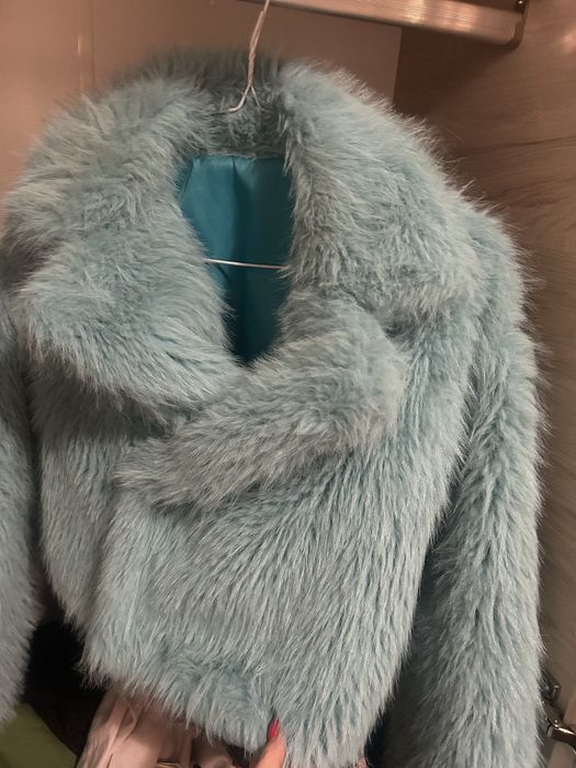 Късо дамско палтенце