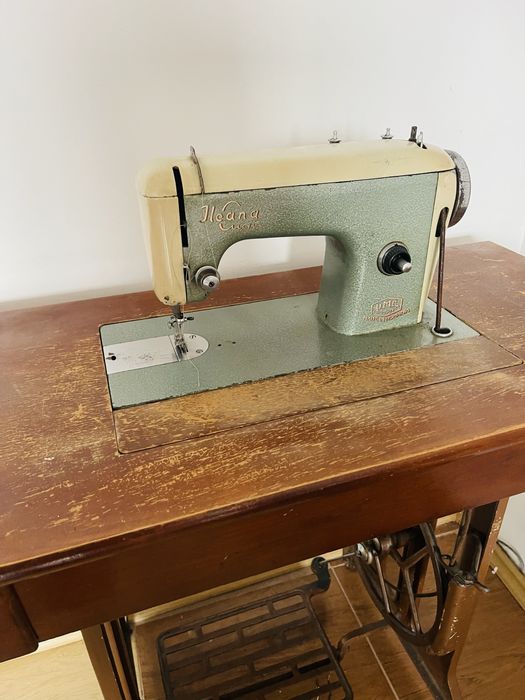 Masina de cusut Ileana
