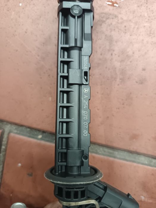 Vând rampa injectoare Mercedes