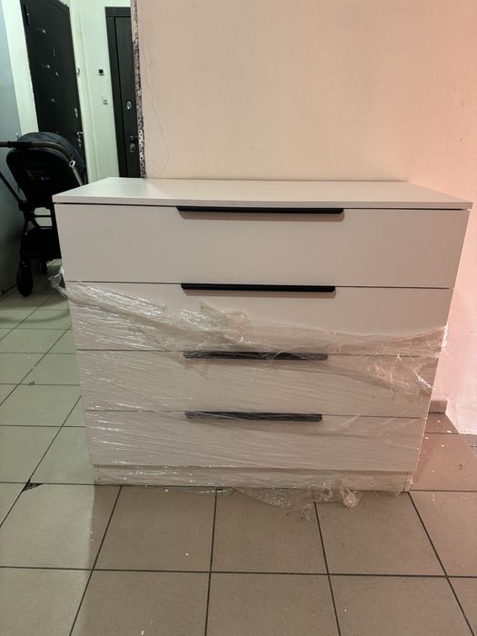 Продаю комод новый