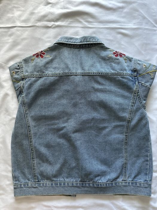 Джинсовка женская с цветами
