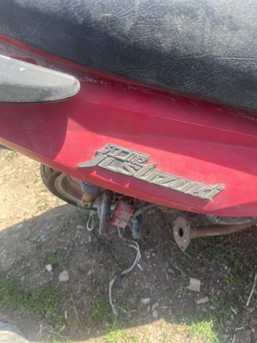 Продам мопед сузуки