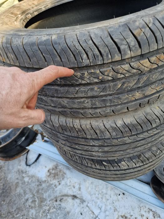 Шины резина летняя 215 55 р17