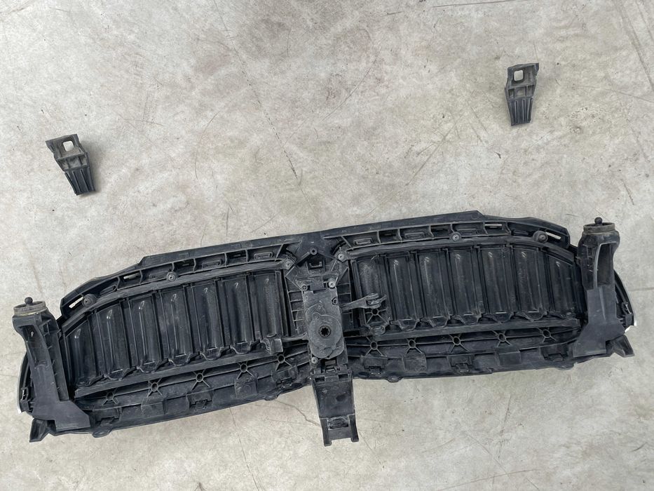 grile centrale cu clapete Bmw seria 3 G20 - G21 cod 9465188