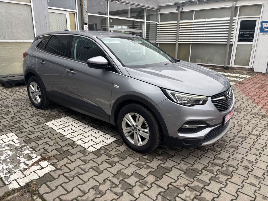 Opel Grandland X Opel Grandland 1.2 Business Executive - Benzina - Manual - 131 hp