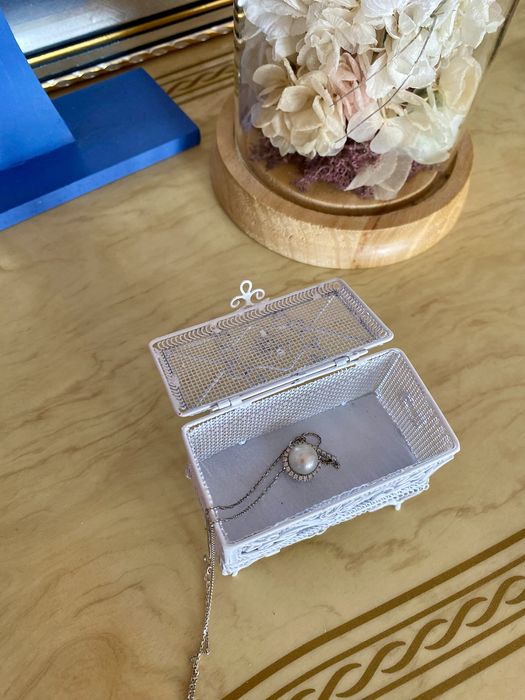 Шкатулка для украшений