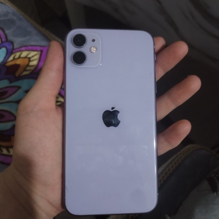 Айфон 11 продам срочно!!