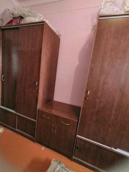 Мебель для спальни или прихожей