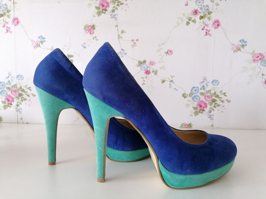 Обувки на висок ток - купувани от Франция