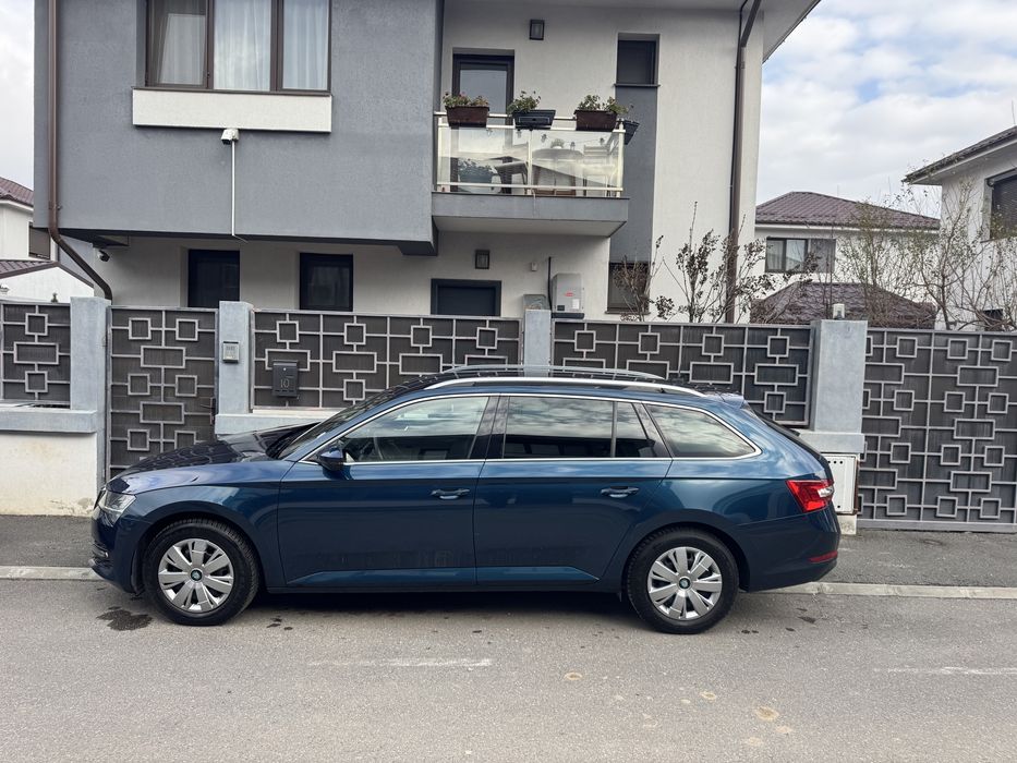 SKODA Superb 2019 — imagine 2