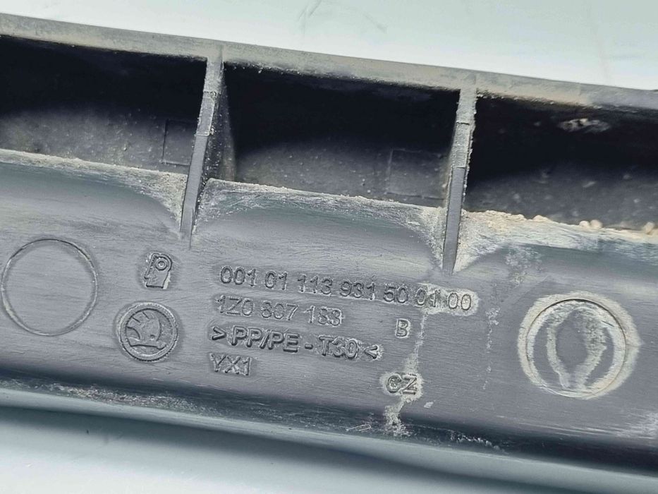 Suport far stanga Skoda Octavia 2 Combi (1Z5) [Fabr 2004-2013] 1Z08071