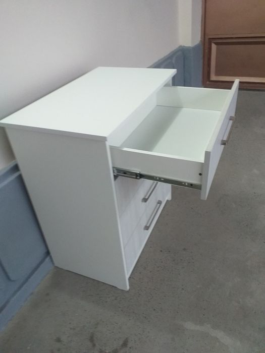 Честр комод камод сфатли ва мустахкам