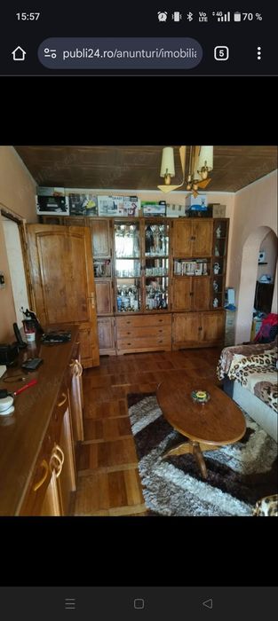 Vand apartament 3 camere în Ineu, județul Arad