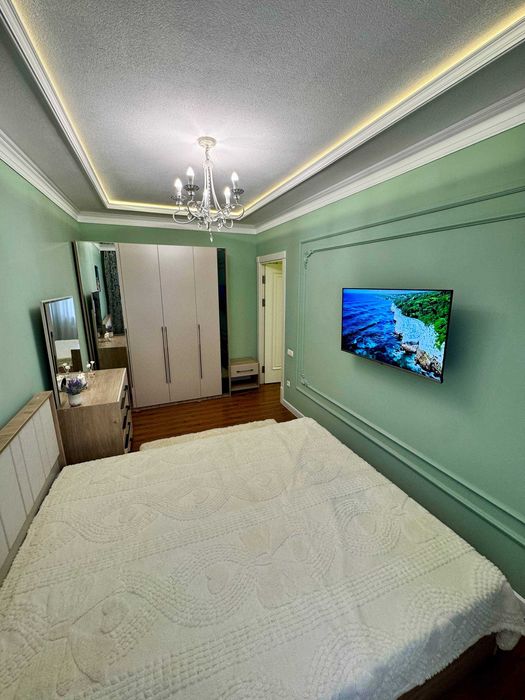 Продается квартира в Мирза Улугбекском районе 3х комнат  4-этаж. 75м2