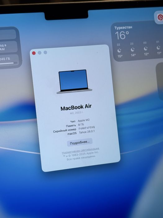 Mac book m2 8/256 gb