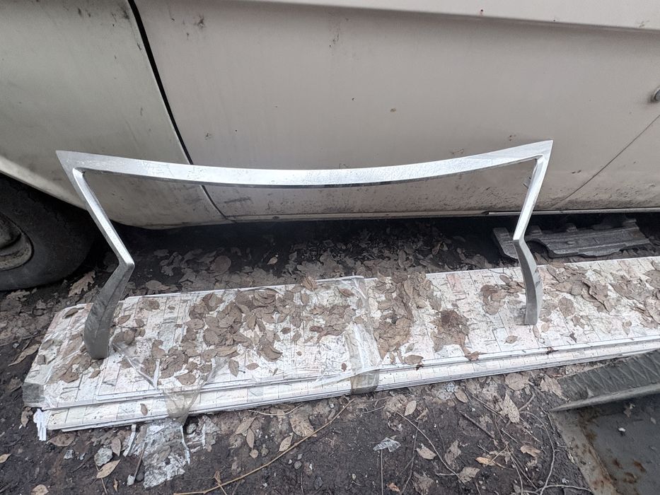 Автозапчасти молдинг