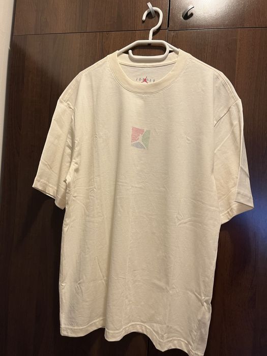 Tricou Jordan cu eticheta