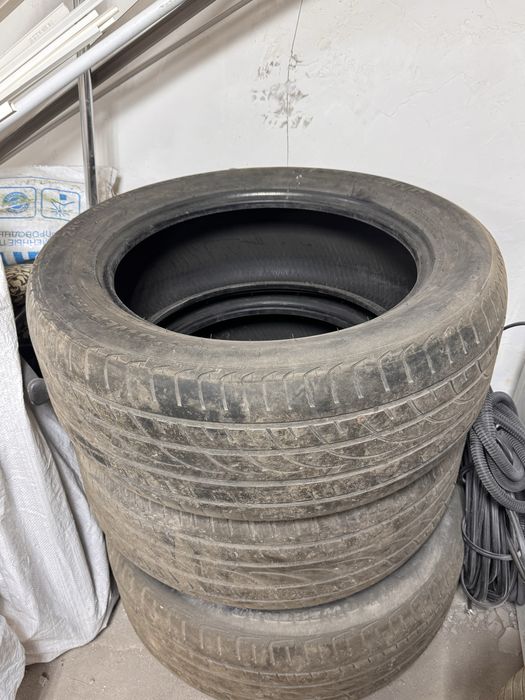 Продам резину R20 комплект 4 балона