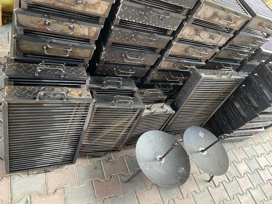 Gratar de grădină cu grătar reglabil , cu picioare demontabile , 60/8
