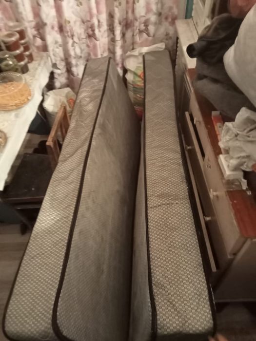 Матрас пружинные