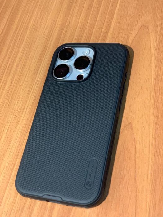 Айфон 15 про……..